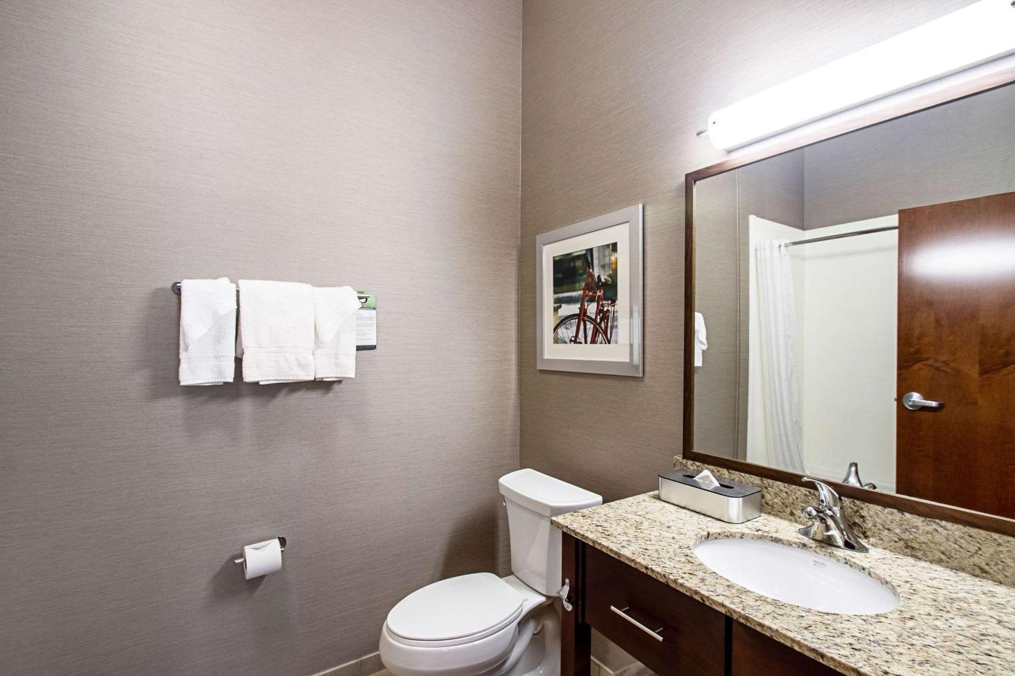 Mainstay Suites Madison - Monona Exterior foto