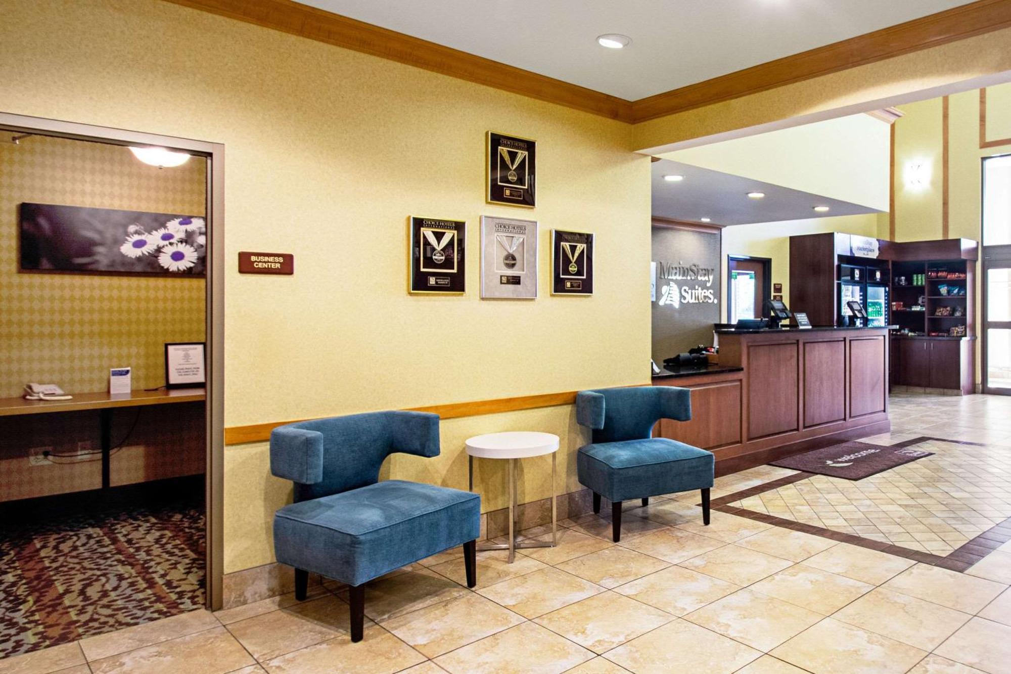 Mainstay Suites Madison - Monona Exterior foto